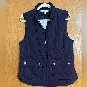 Croft & Borrow vest, size medium, dark purple, NWT